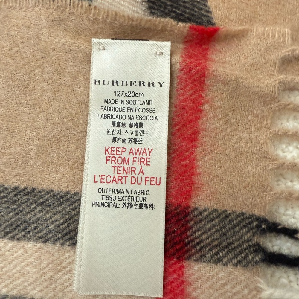 Burberry Heritage Check Cashmere Scarf - Picture 3 of 7